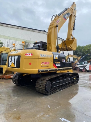 CAT 320D 일본에서 사용 된 발굴기 CAT 320D2 작업시간이 낮다 0-2000