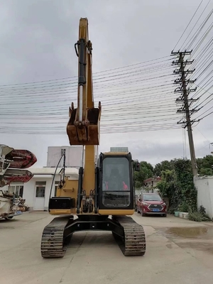 CAT 313D2GC 0.3M3 버킷 용량으로 일본에서 좋은 상태의 미니 발굴기