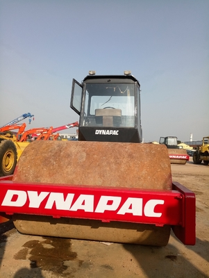 오리지널 스웨덴 디자인과 디젤 엔진으로 사용 된 CA30D Dynapac 단일 드럼 롤러
