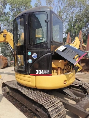 좋은 상태의 CAT 304SR 발굴기, 낮은 작업 시간 및 0.1m3 버킷 용량