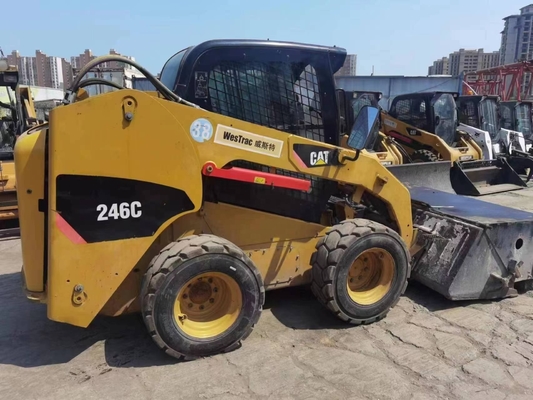 일본 사용 된 바퀴 로더 Caterpillar 246C YUNNEI 엔진과 오리지널 페인트