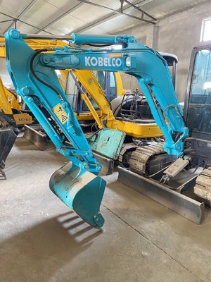 원래 사용된 Kobelco SK40SR 미니 발굴기 리우안 수압 펌프 4톤 운영 무게