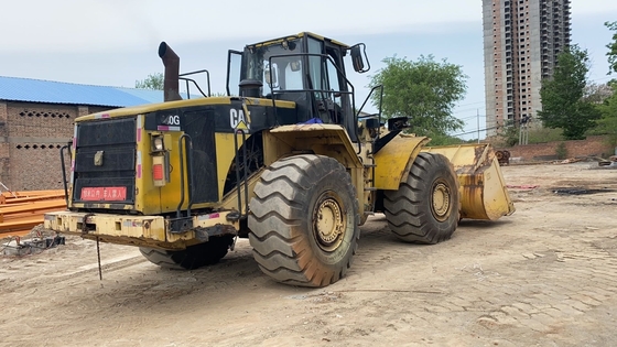 앞 로더 Caterpillar CAT 980G 사용 된 건설 기계 가량 작다