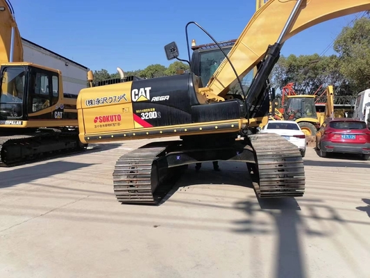 사용 된 Caterpillar Excavator Cat320D2 일본 제조 20TON 부하량