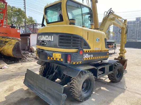 6TON 가동 무게 사용 된 디거 현대 60W-9 크롤러 기계 부드럽고 작동