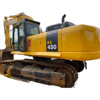 일본에서 가져온 138kW 전력을 가진 고마쓰 PC450 고전 상태