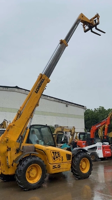 망원경 핸들러 JCB 505 10톤의 작동 무게에 좋은 상태에서 사용 된 포크리프트