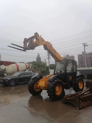 망원경 핸들러 JCB 505 10톤의 작동 무게에 좋은 상태에서 사용 된 포크리프트