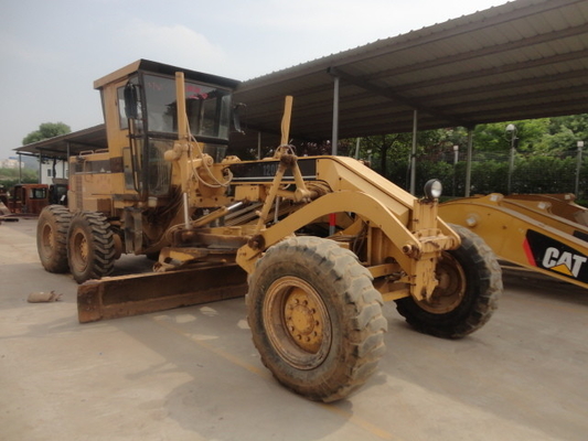 CAT Caterpillar120H 등급 좋은 성능과 일본에서 사용 된 토지 평면 기계