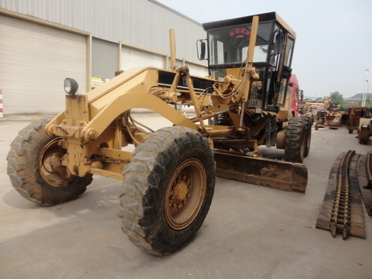 CAT Caterpillar120H 등급 좋은 성능과 일본에서 사용 된 토지 평면 기계