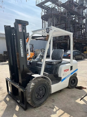 다른 버킷 용량과 3000kg 기계 무게와 함께 TCM 3톤 사용 된 포크 픽터