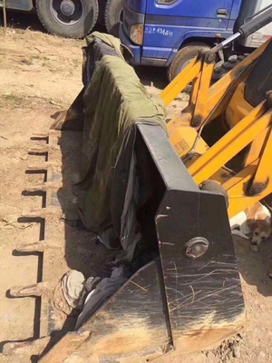 JCB 4CX / 3CX 사용 된 0-2000 작업 시간 및 Liyuan 수압 밸브