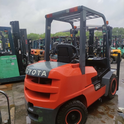 3000 KG 2023년 도요타 일본제품 FDZN30 3톤 포크리프트 디젤 팔렛 리프팅 트럭