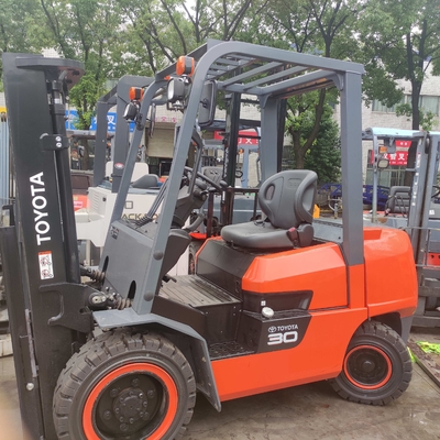 3000 KG 2023년 도요타 일본제품 FDZN30 3톤 포크리프트 디젤 팔렛 리프팅 트럭