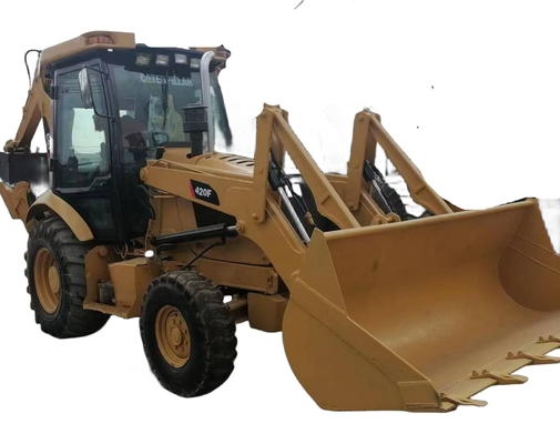 CAT 420F 일본의 리우안 수압 밸브와 함께 15톤의 작동 무게를 가진 배크호 로더