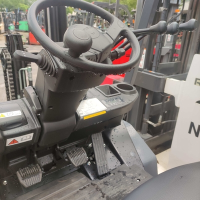 3000 KG 2023년 도요타 일본제품 FDZN30 3톤 포크리프트 디젤 팔렛 리프팅 트럭