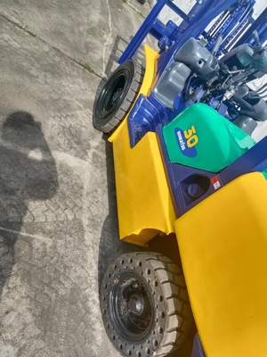 KOMATSU FD30 3톤 포크리프트 소형 팔레트 중고용용 컨테이너