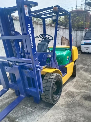 KOMATSU FD30 3톤 포크리프트 소형 팔레트 중고용용 컨테이너