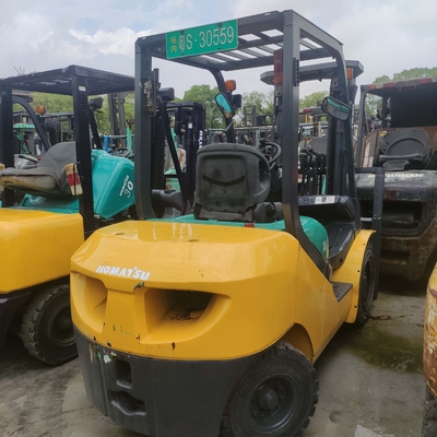 3000kg 무게 KOMATSU FD30 3톤 팔레트 리프팅 트럭