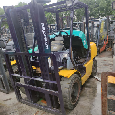 3000kg 무게 KOMATSU FD30 3톤 팔레트 리프팅 트럭