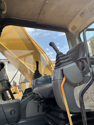330D2L 중고용 발굴기 CAT 330D2L 기계 무게 20000 KG