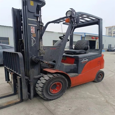 가장 좋은 가치 LINDE 25 2.5톤 포크리프트 2022년 건립 좋은 상태, 내구성
