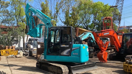 사용 된 KOBELCO SK60 미니 발굴기 낮은 작업 시간 및 파커 수압 실린더