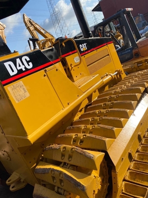 CATERPILLAR 20톤 사용 된 볼도저 D4C 건축 공사용 일본 오리지널 페인트