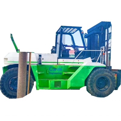 24000 KG 사용 된 KOMATSU 포크리프트 FD240 팔레트 올리는 트럭 수동 운영 24톤 트럭