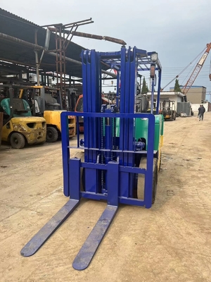 컨테이너 취급 KOMATSU FD30 3톤 디젤 미니 직무 포크 릭트