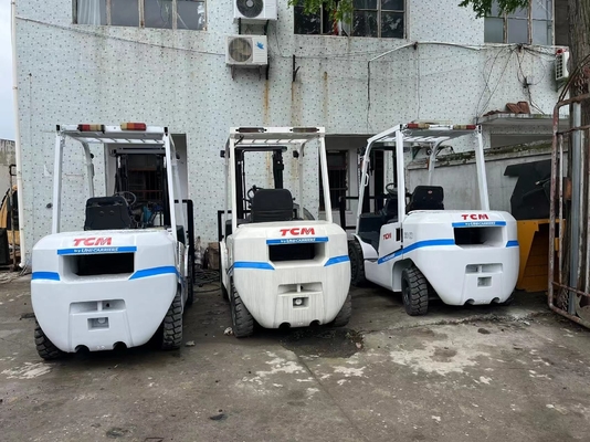 더 안전한 사용된 TCM 3톤 3.5톤 디젤 포크리프트 ISUZU YANMAR MISUBISHI 엔진 FD30