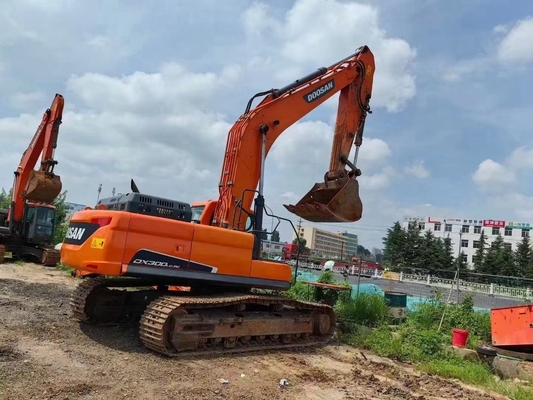 30 톤 사용 된 Doosan DX300LC-9C 수압 발굴기 원본 페인트 및 EPA 엔진 한국
