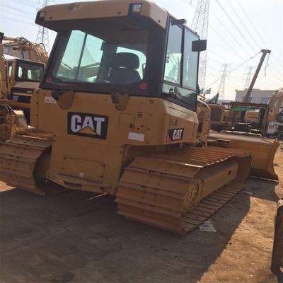 사용 된 Caterpillar D5K 볼도저 2.09m3 도징 용량 및 9408 KG 기계 무게