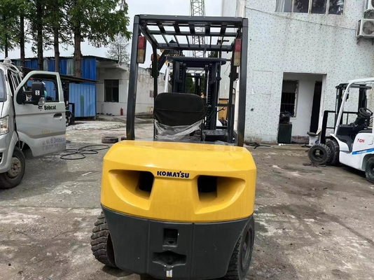 사용 된 KOMATSU FD30 포크리프트 컨테이너 팔레트 리프팅 트럭 2023 년 좋은 상태