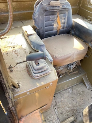 CAT D5M 헐도저 CAT 수압 펌프 짧은 작업 시간 원본 일본 크롤러