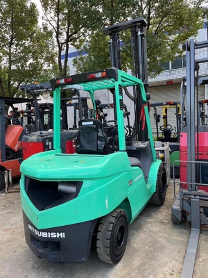 좋은 상태 미쓰비시 35 중고용 포크리프트 127kW 전력