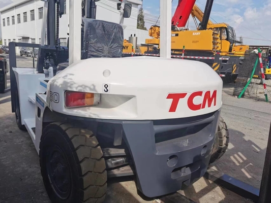 일본에서 온 127kw 엔진과 좋은 상태의 중고 TCM 6톤 포크리프트