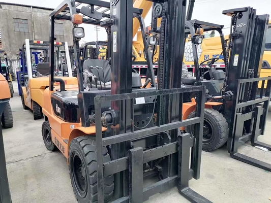 5570kg 무게의 신뢰성있는 Hangcha H30 Hangzhou 디젤 사용 된 포크리프트