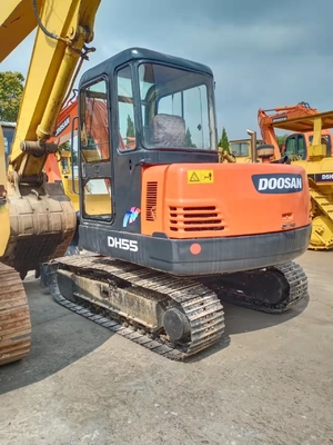 5.5톤 Doosan DH55 크롤러 발굴기 원본 한국 엔진과 0-2000 작업 시간