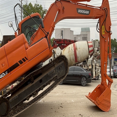 낮은 시간 중구 Doosan 140LC 발굴기 71kw 14TON 운영 무게