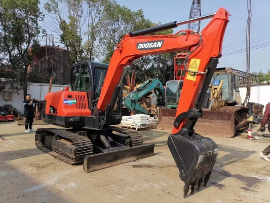 중고품 좋은 상태 Doosan DX60 발굴기 사용 크롤러 수압 발굴기