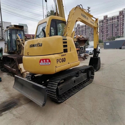 6000 KG 코마쓰 PC60 원형 수압 펌프와 함께 중고용 크롤러 덱거 발굴기