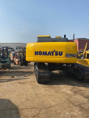 사용 된 발굴기 KOMATSU PC300 크롤러 수압 30 톤 지구 이동 발굴기 재고