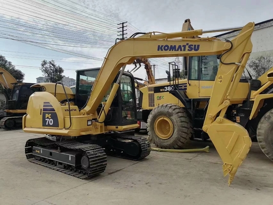 노란색 KOMATSU PC70 발굴기 크롤러 7톤 지동 발굴기 수압 밸브