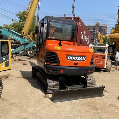 원본 페인트와 5.5TON 가량의 저렴한 Doosan Excavator DX55
