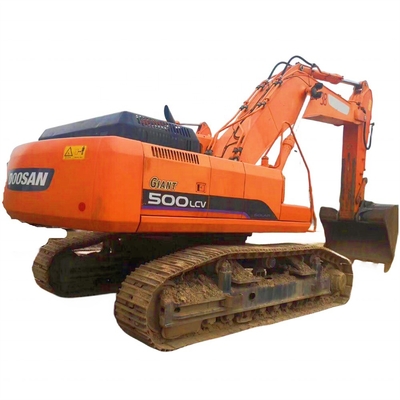 사용 된 DOOSAN 500LCV 발굴기 좋은 상태에서 저렴한 가격과 수압 펌프