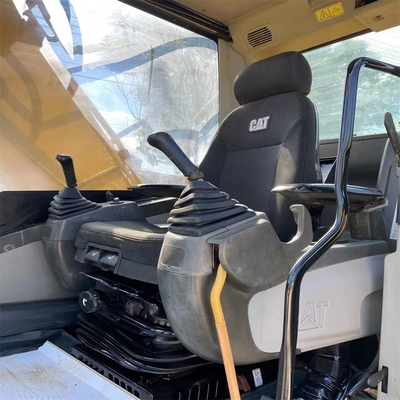 20톤 CAT 320D 발굴기 일본 중고 시장