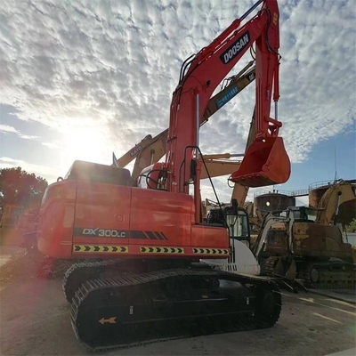 도산 DX300LC 크롤러 발굴기 1M3 버킷 용량 및 기타 수압 밸브