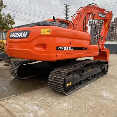 낮은 근무 시간 0-2000 사용 된 Doosan Excavator DX225LC 건설 사업에 대한