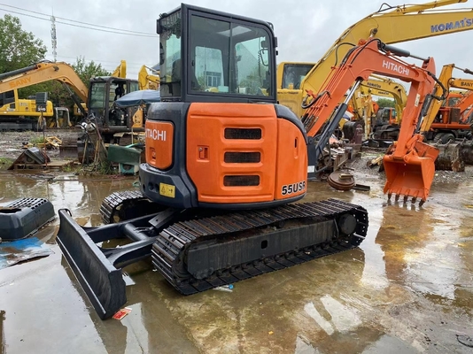 높은 작업 효율성 HITACHI ZX55USR 미니 발굴기 5.5톤 사용 중량
